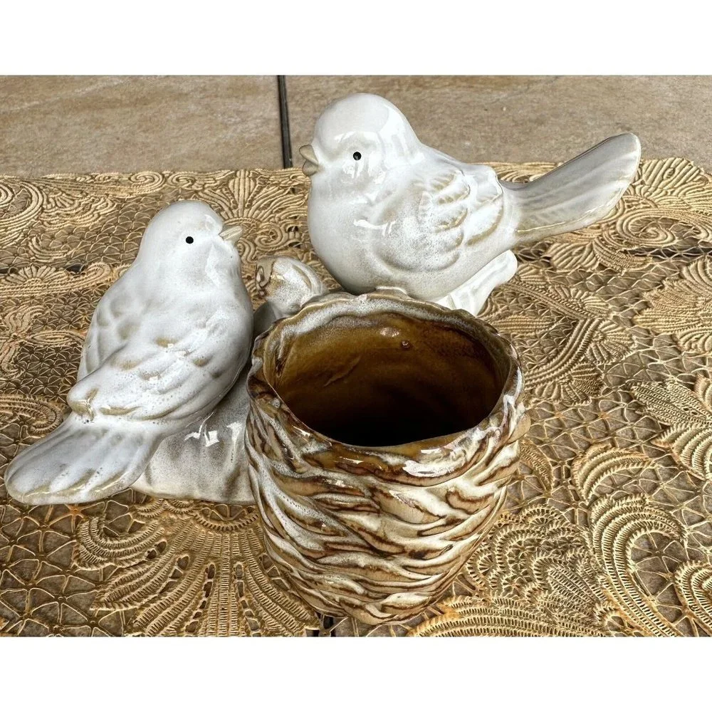 Yankee Candle Two White Birds on Log with‎ Nest Candle Votive Holder
